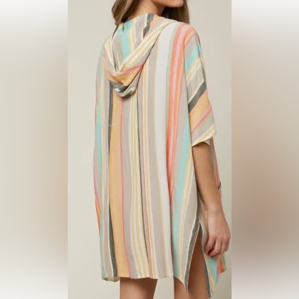 O’Neill cover up. M/L